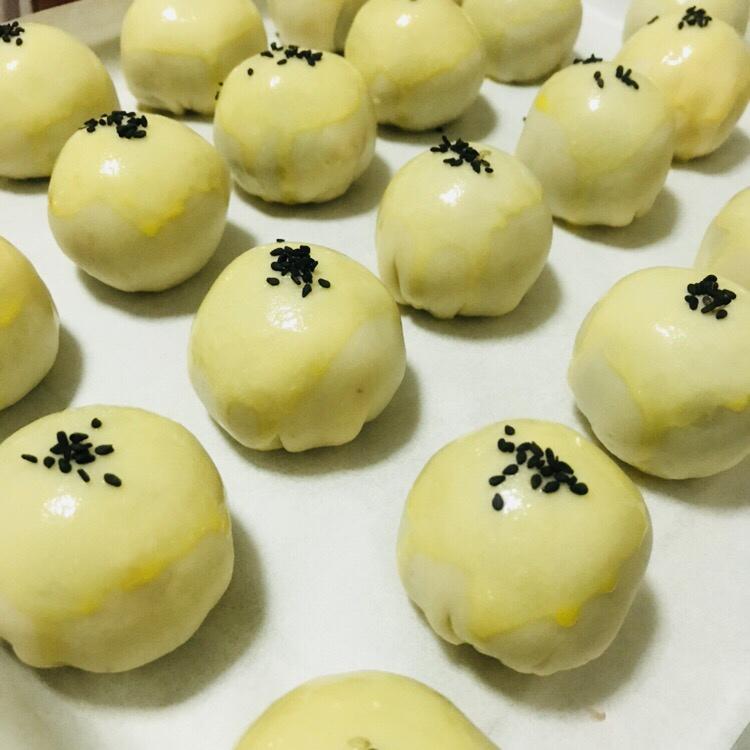 蛋黄酥