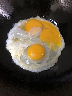 网红下饭菜～～鸡蛋烧豆腐的做法 步骤5