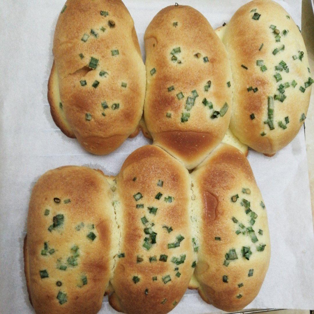 好吃到出炉就被抢光的墨西哥红豆面包