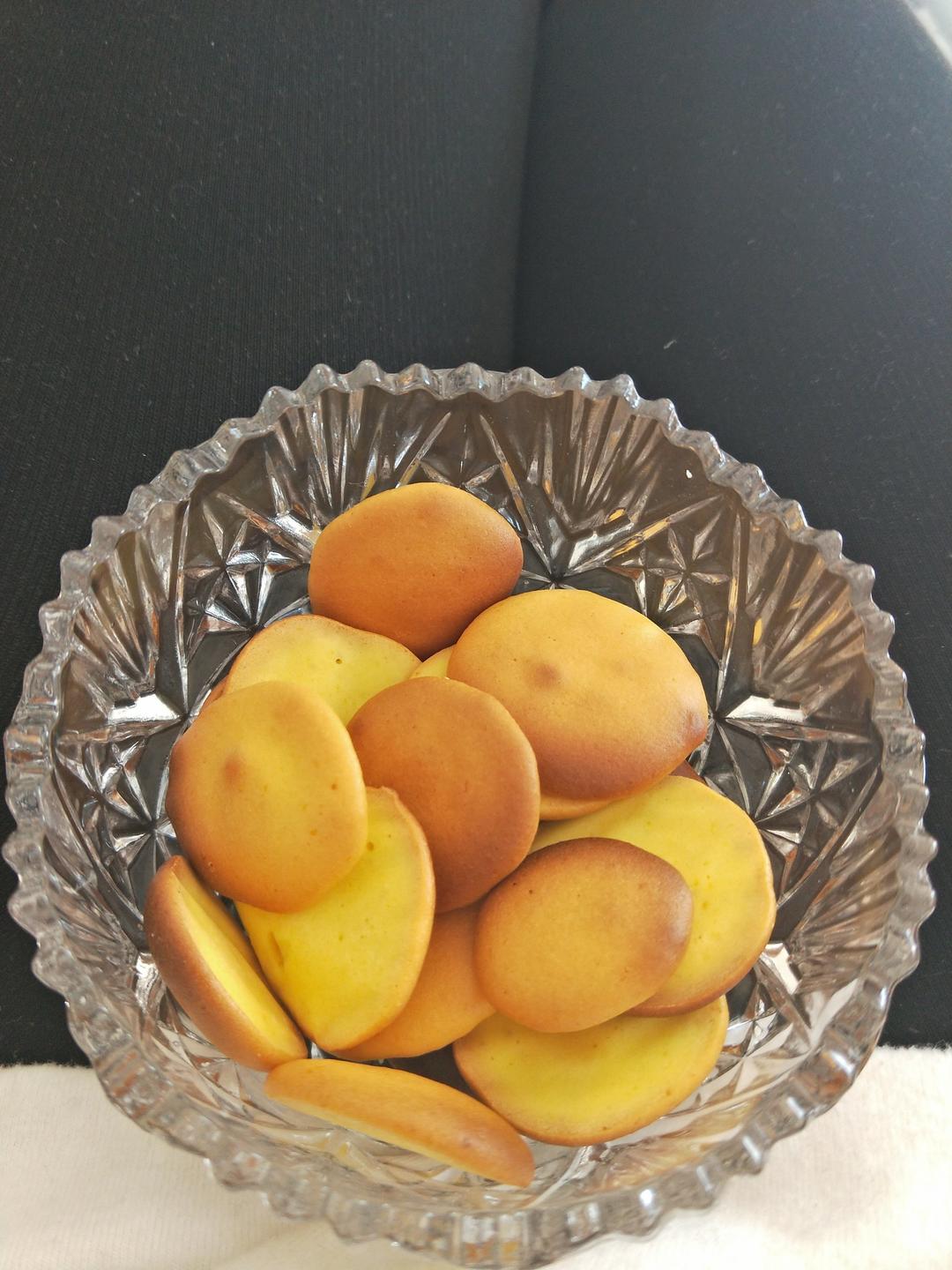 蛋黄小西饼（烤箱做饼干，简单又好吃）