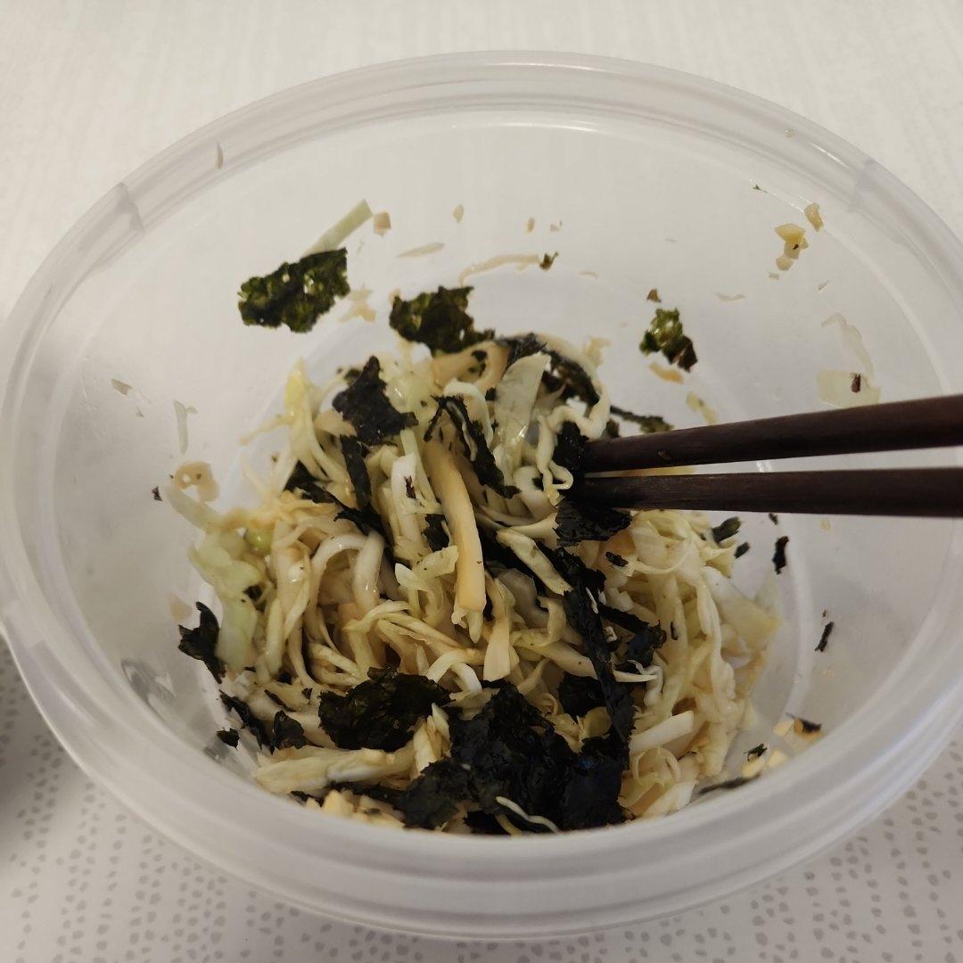 居酒屋的热门凉拌菜：无限卷心菜