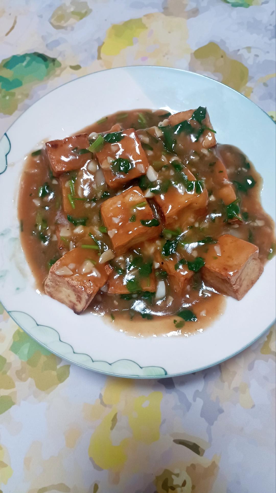 脆皮浇汁豆腐，在家复刻超级简单的街边小吃