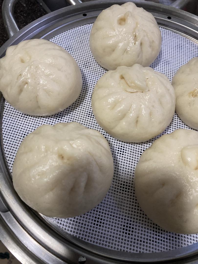 酸菜肉末粉丝包