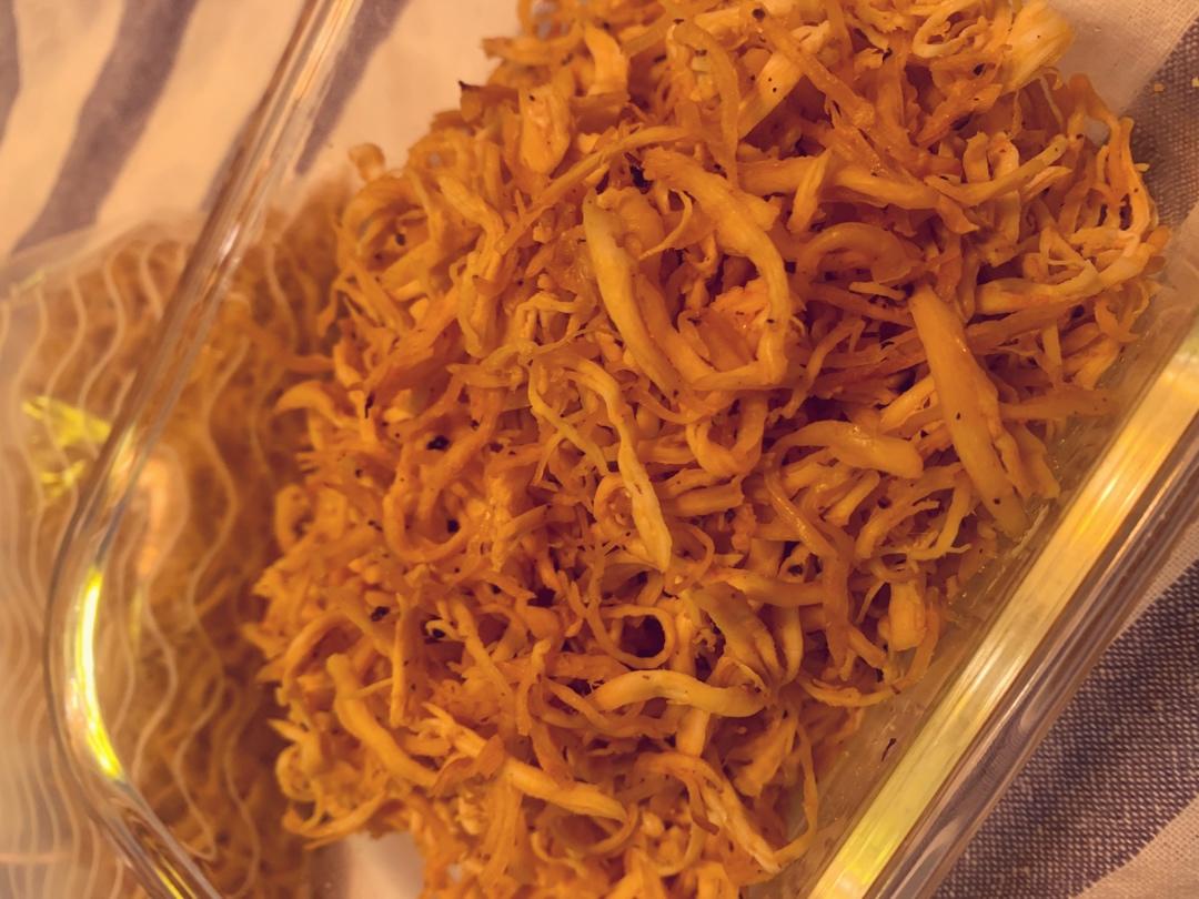 好吃不长胖的减脂零食：烤鸡肉丝