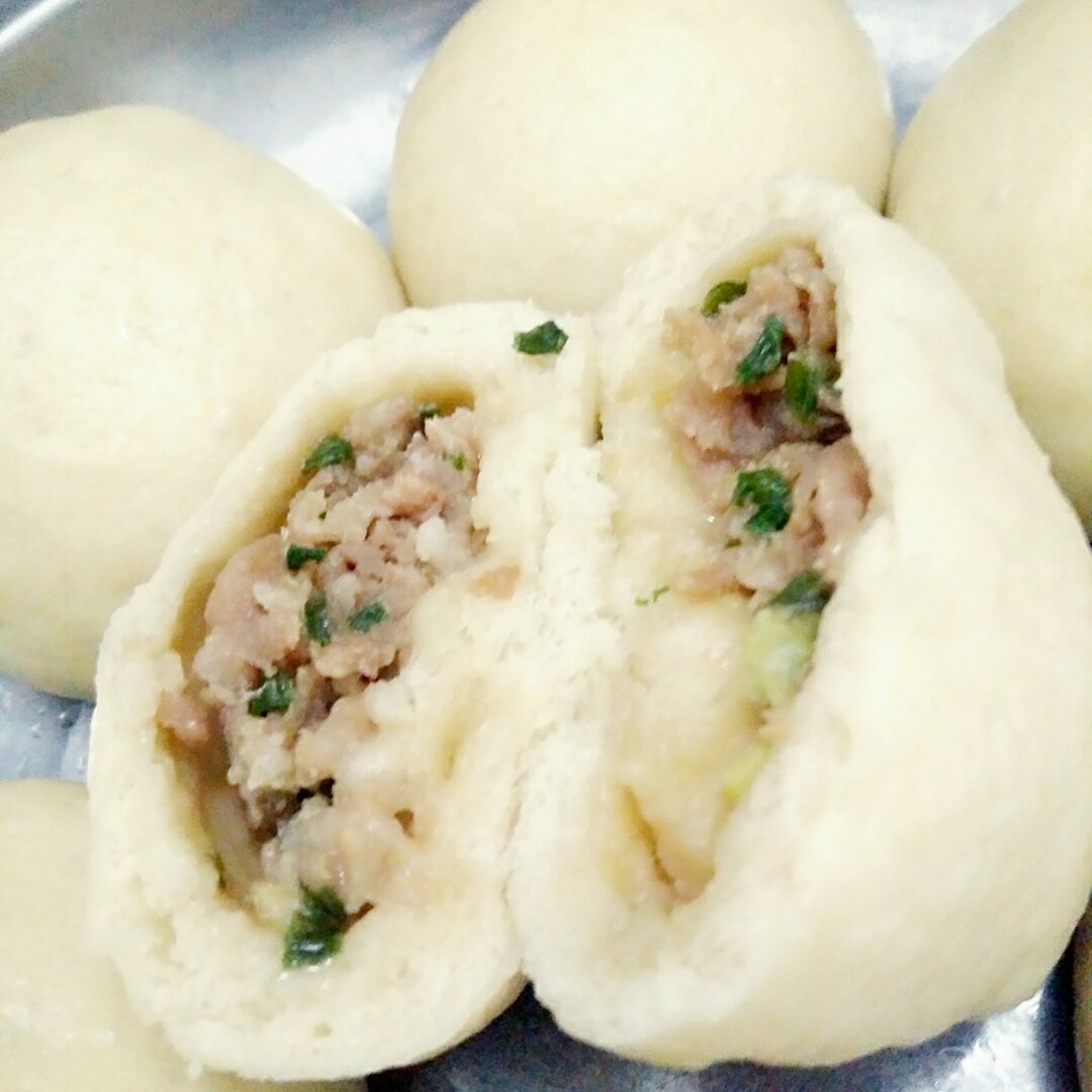 didistella做的猪肉大葱包子