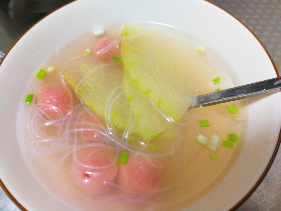 冬瓜汆丸子汤