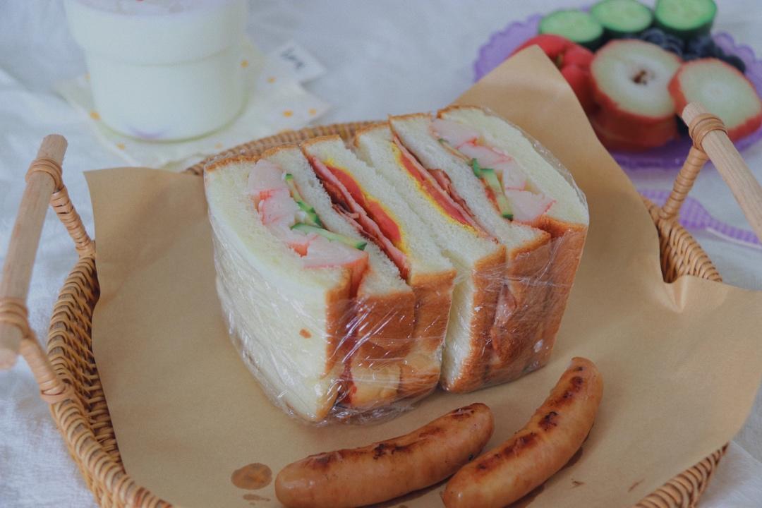超柔牛奶棉花吐司（最详细的吐司食谱）