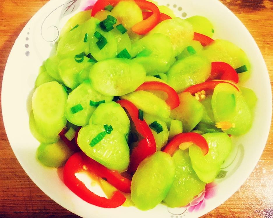 彩椒黄瓜～家常小炒的做法