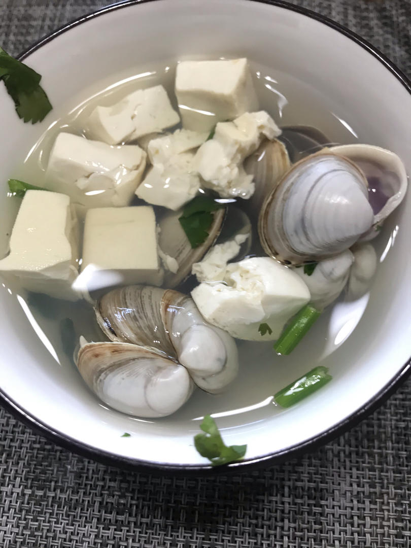 文蛤豆腐汤