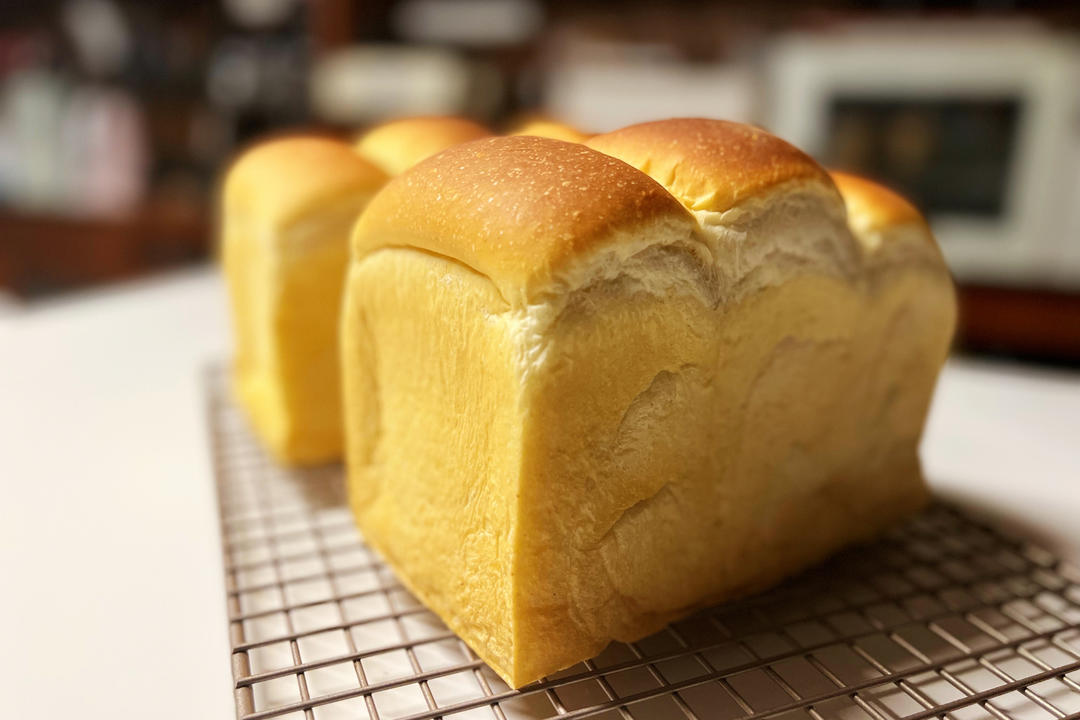 基本鲜奶吐司