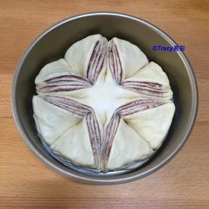 豆沙花式面包的做法 步骤7