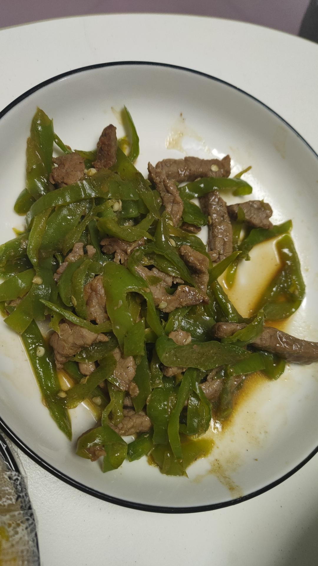 杭椒牛柳黑椒牛柳 终于找到炒出嫩牛肉的办法了 肉片肉丝都适用