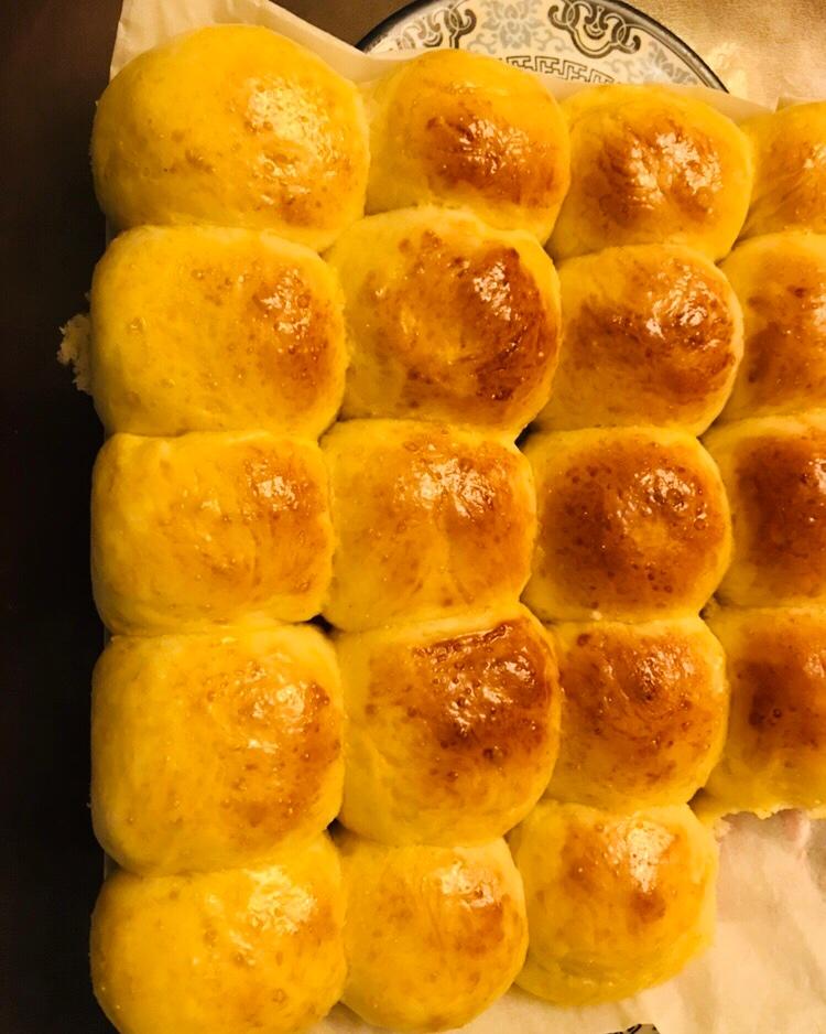 普通面粉做的柔软小餐包