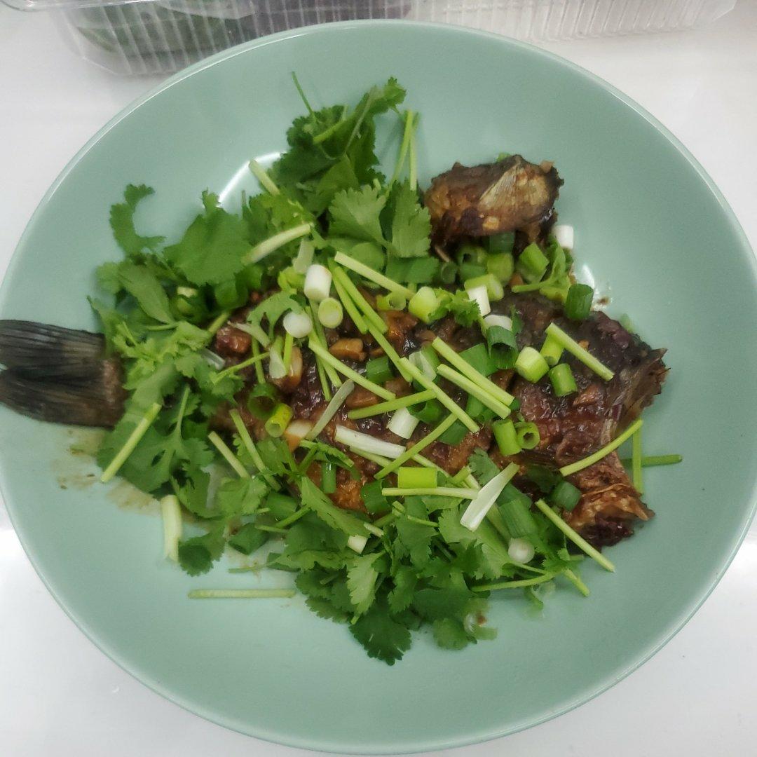 香煎鲫鱼（简单易做）