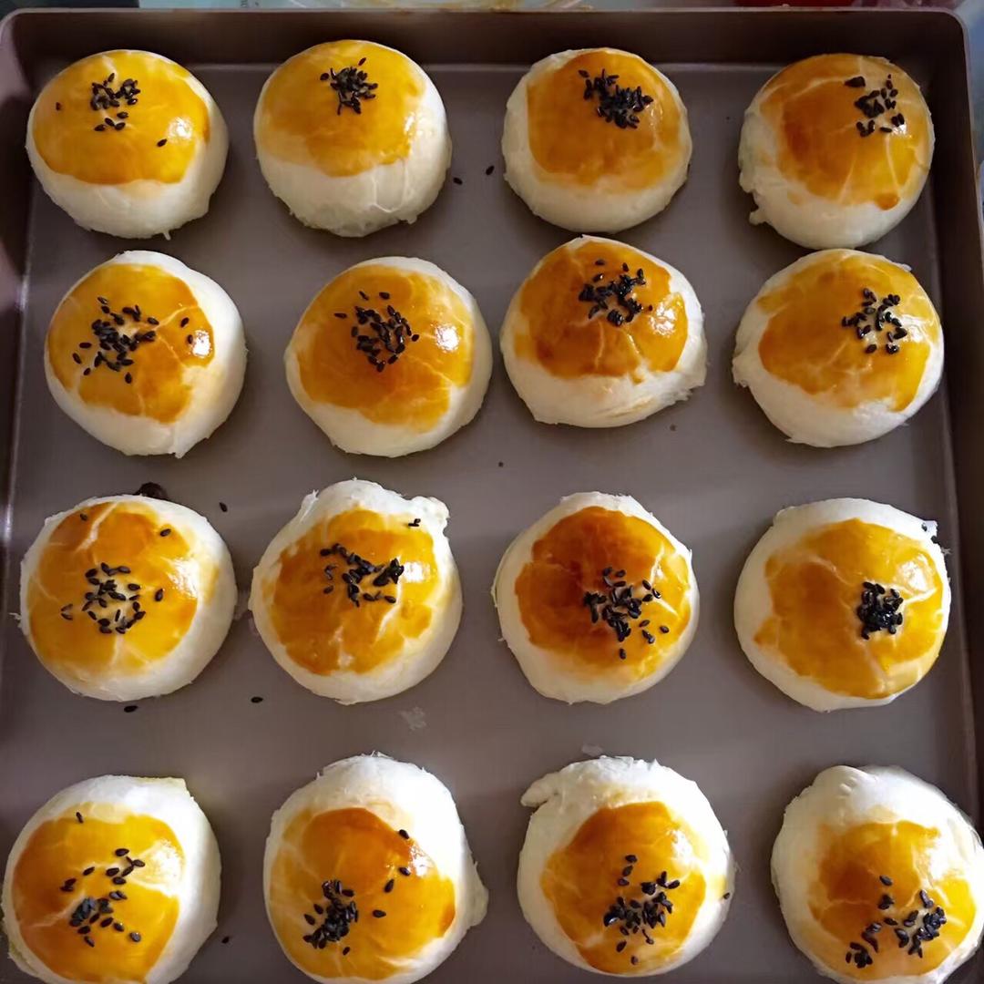 蛋黄酥
