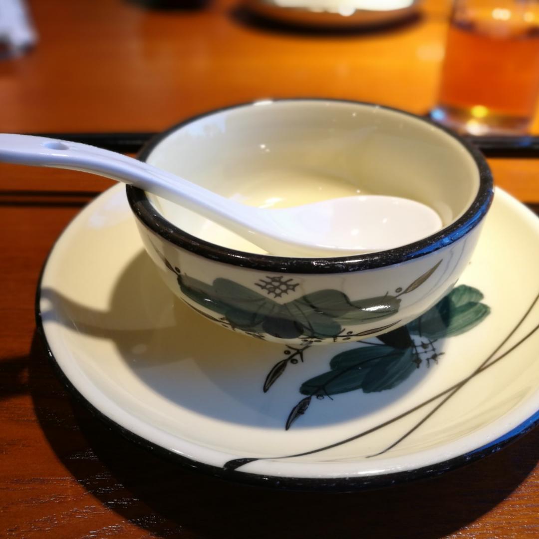 爱吃的阳光女孩