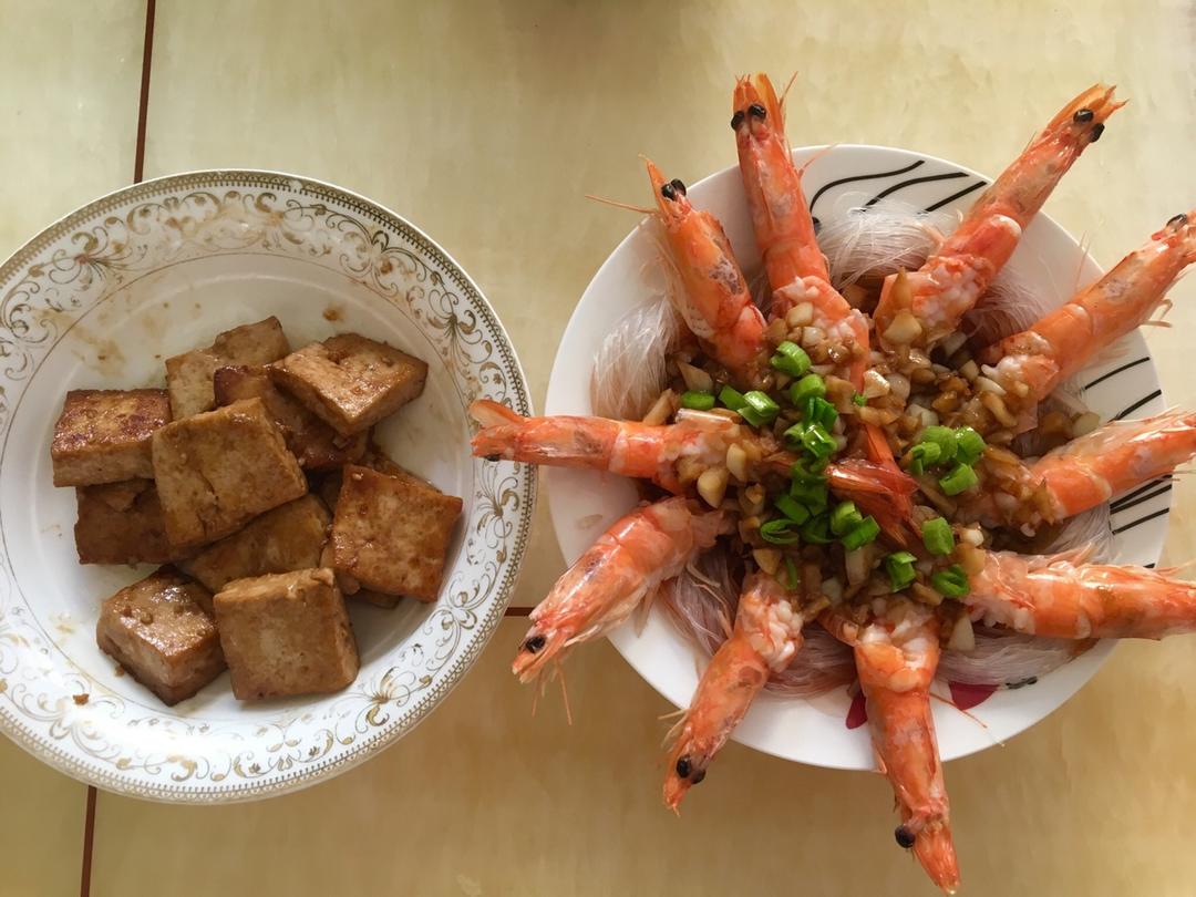 蒜蓉粉丝蒸虾