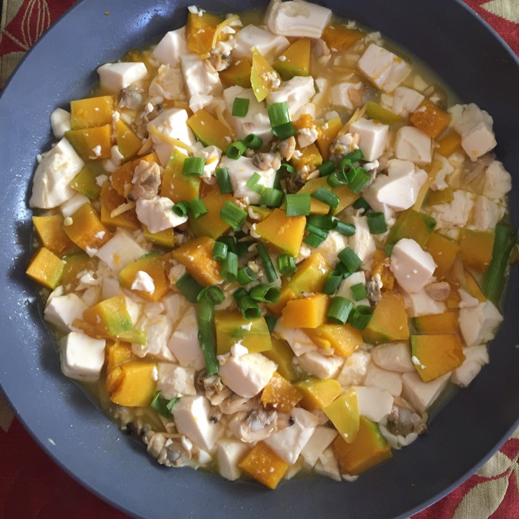 kerker做的海鲜豆腐南瓜炖