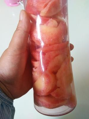水蜜桃冰沙的做法 步骤2