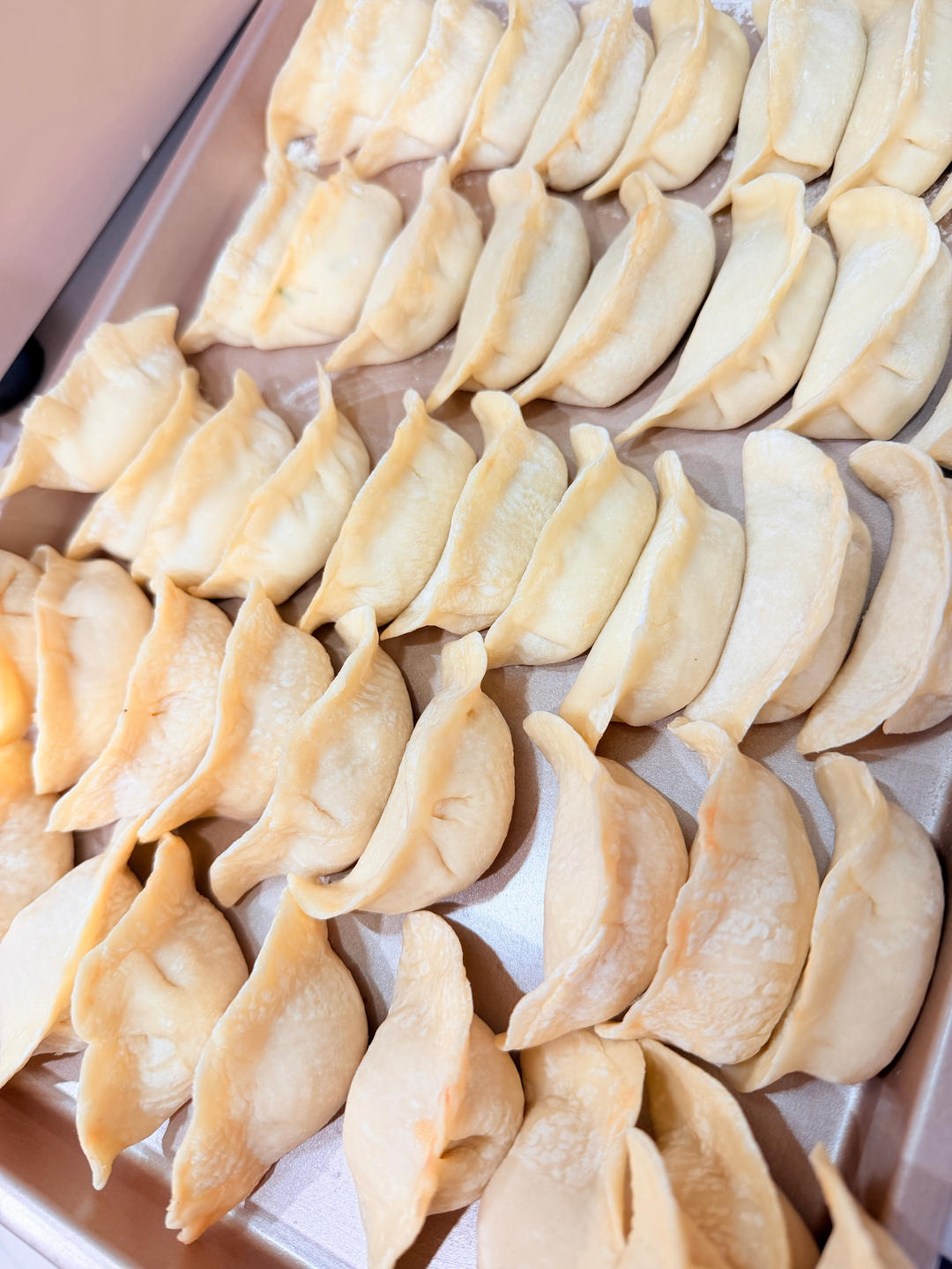 手工揉面三分钟，又韧又薄又好包的饺子皮