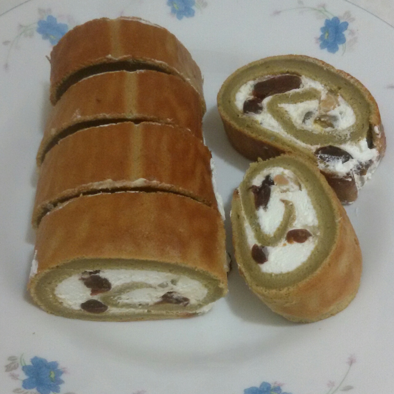 抹茶戚风蛋糕卷
