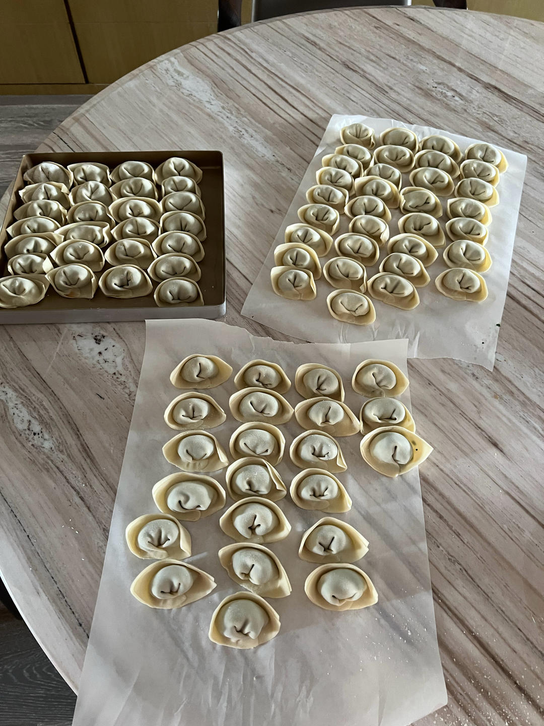 上海荠菜大馄饨