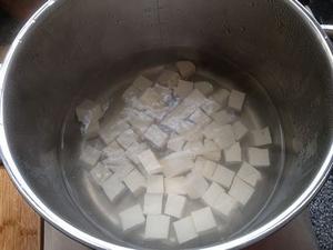 详解川菜名品麻婆豆腐的做法 步骤2