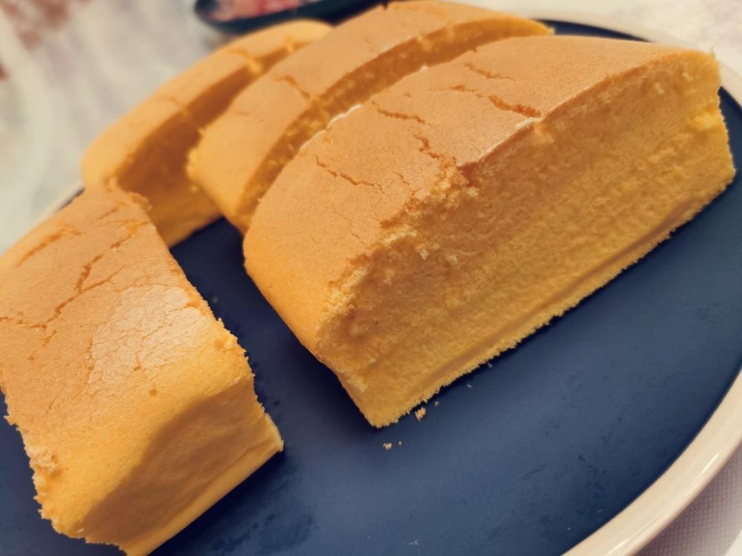 堪比柯基屁股
爆浆芝士🧀古早蛋糕