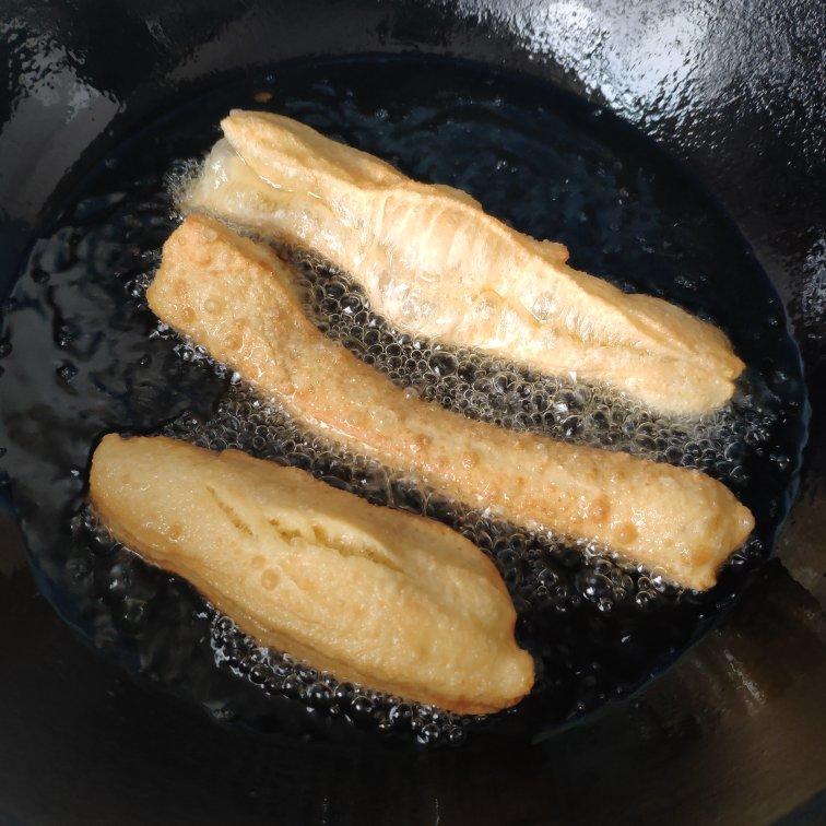 早餐花几分钟-自制家庭版油条