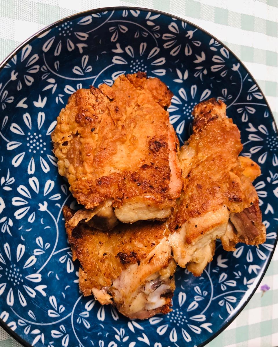 不用炸鸡粉也可以炸出酥脆炸鸡腿