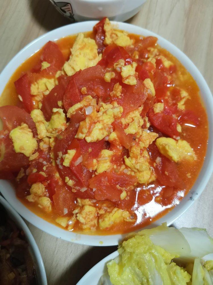 番茄炒鸡蛋（超浓的番茄味）