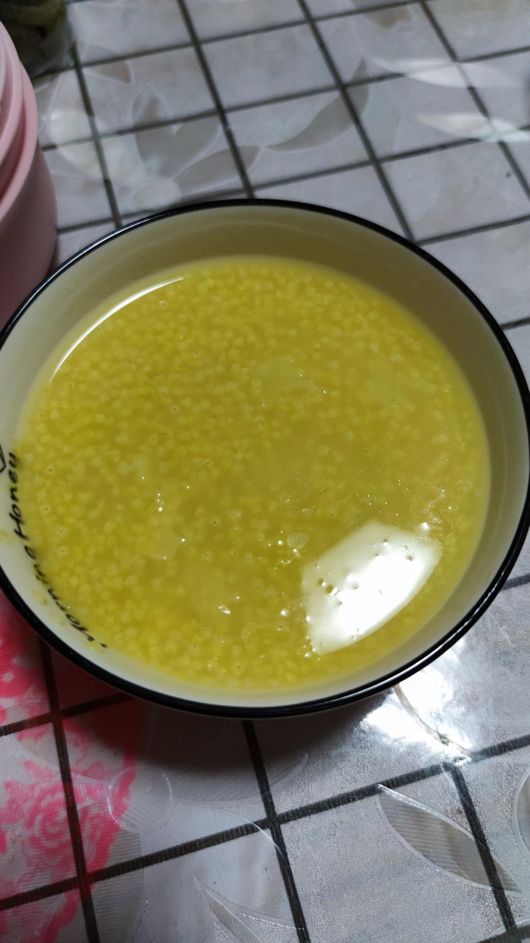 小米粥电饭锅熬出油