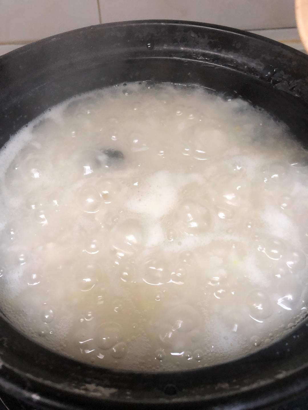 十五分钟快手之香滑皮蛋瘦肉粥(附五分钟电饭煲电压力锅更快捷方法)