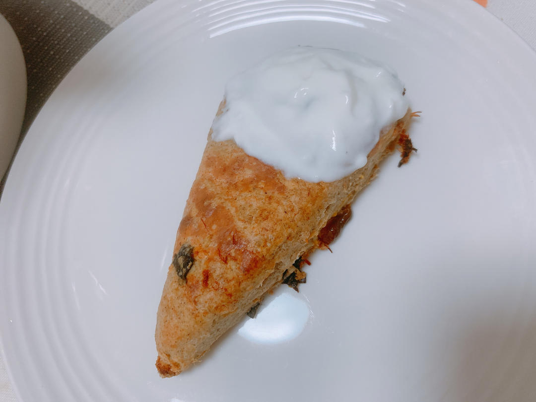 消耗芝士片的芝士肉松咸味司康