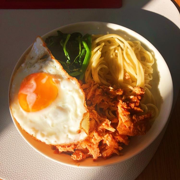 韩式金枪鱼松拌菠菜意面【健康一锅端】