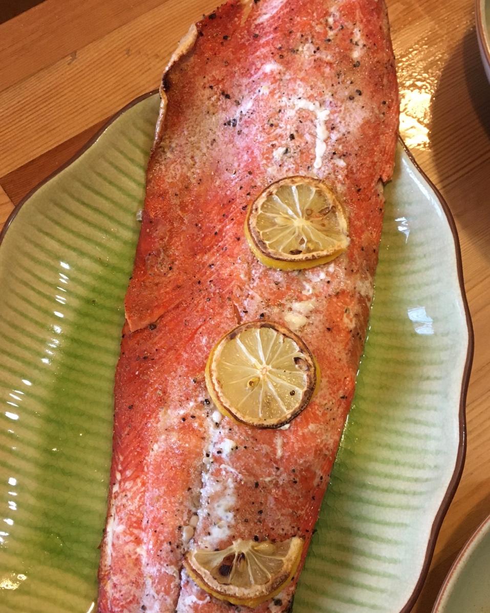 柠檬迷迭香烤三文鱼