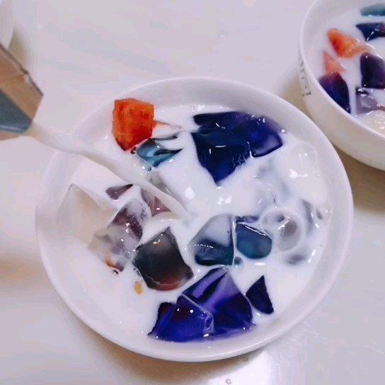 夏日冰爽 火锅搭档~蓝晶白凉粉