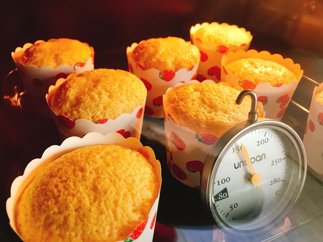 比戚风还要柔软Q弹的海绵蛋糕