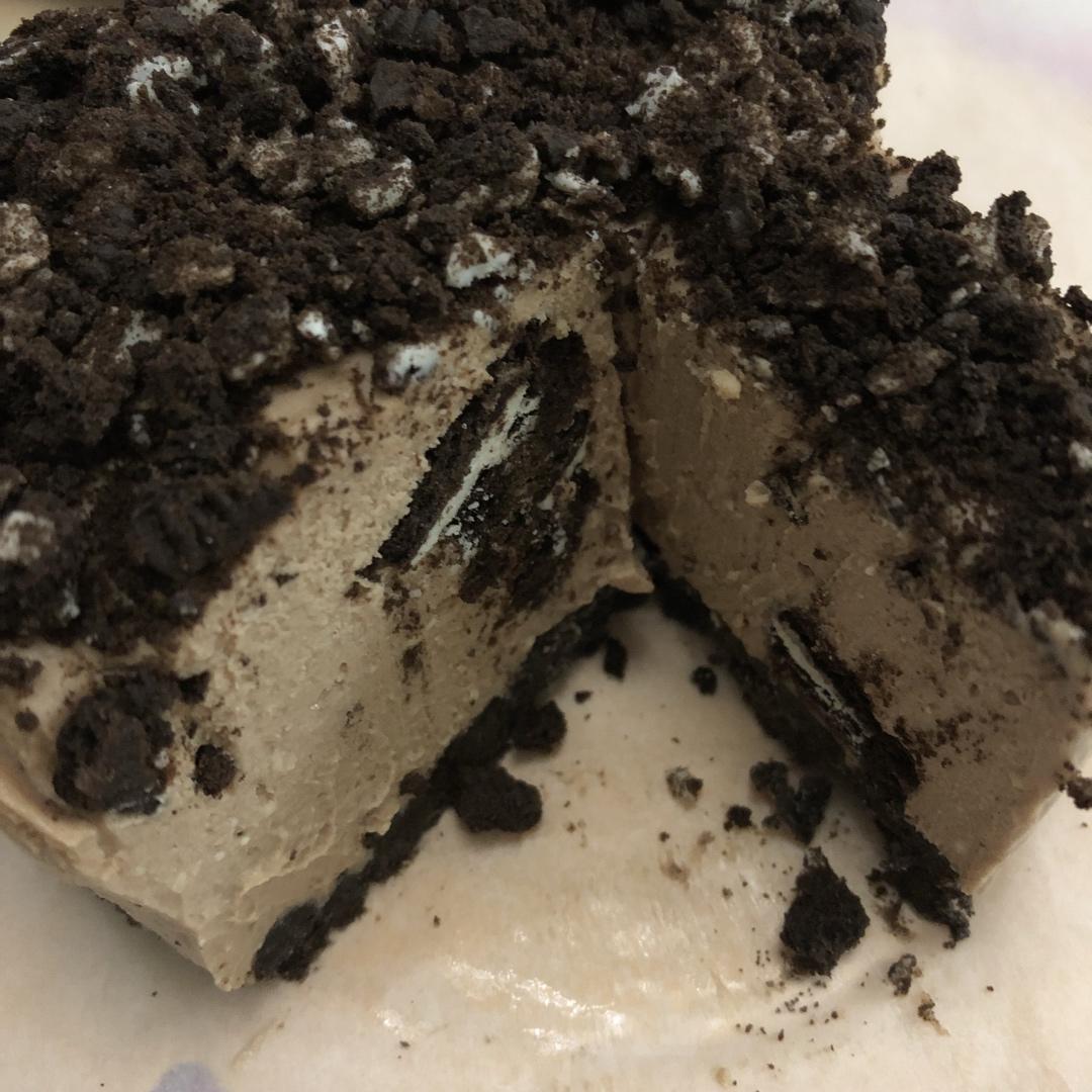 奥利奥巧克力芝士冰淇淋蛋糕