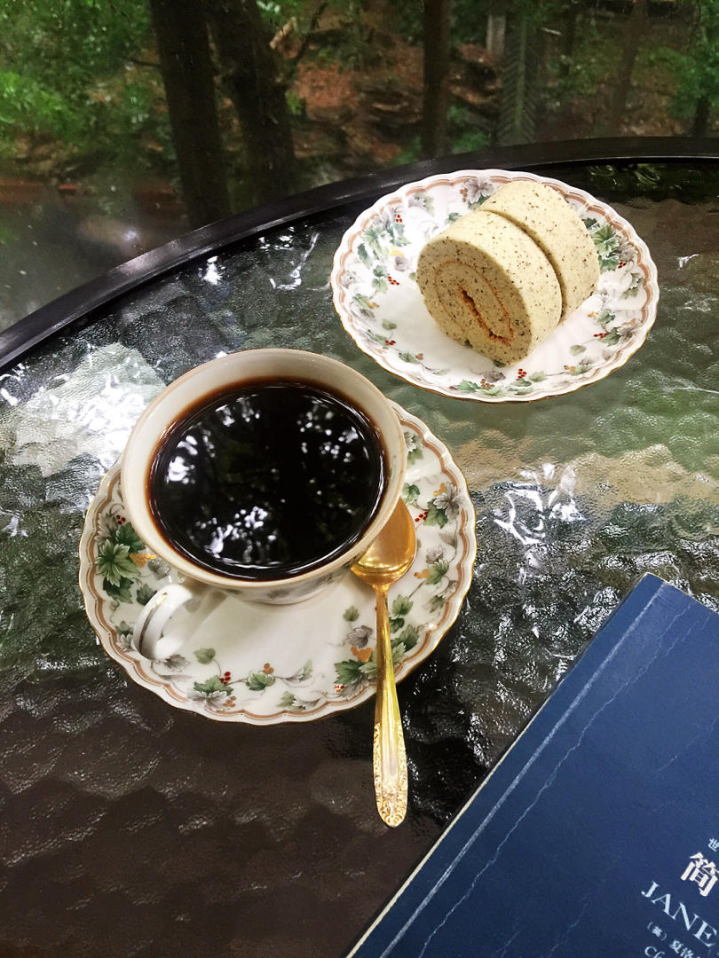 黑芝麻蛋糕卷