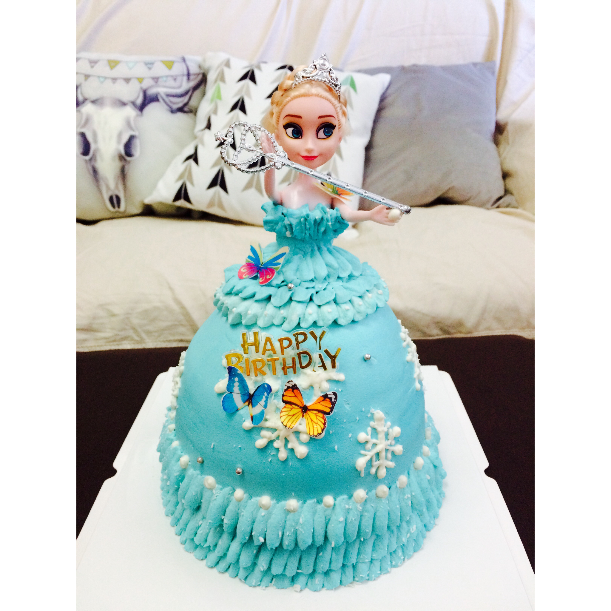 冰雪奇缘艾莎生日蛋糕