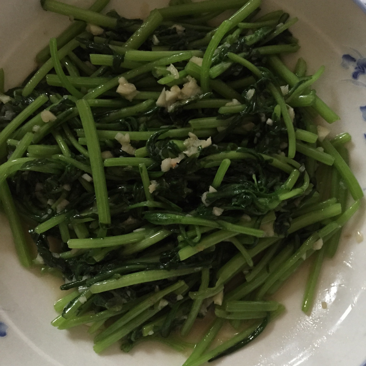 清炒茼蒿