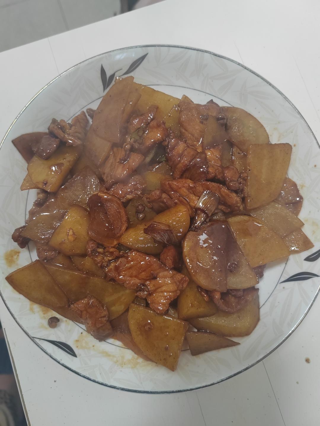 土豆片炒肉