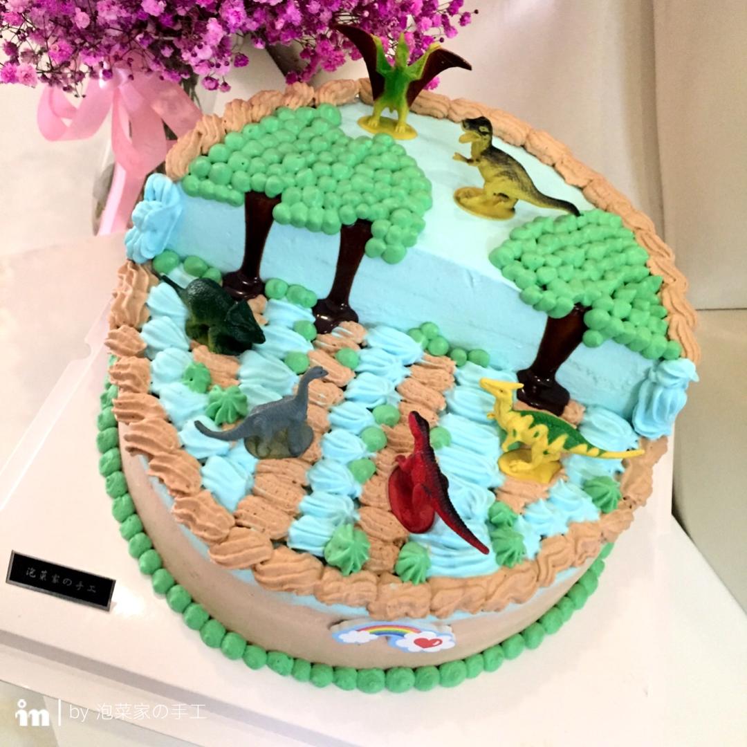 恐龙生日蛋糕