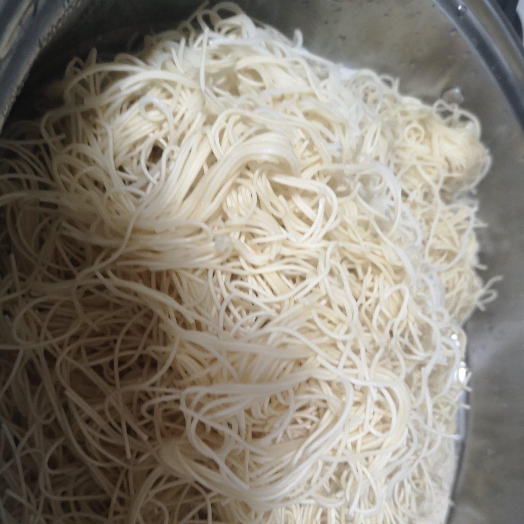 干净又简单蒸挂面（可做炒面、卤面）