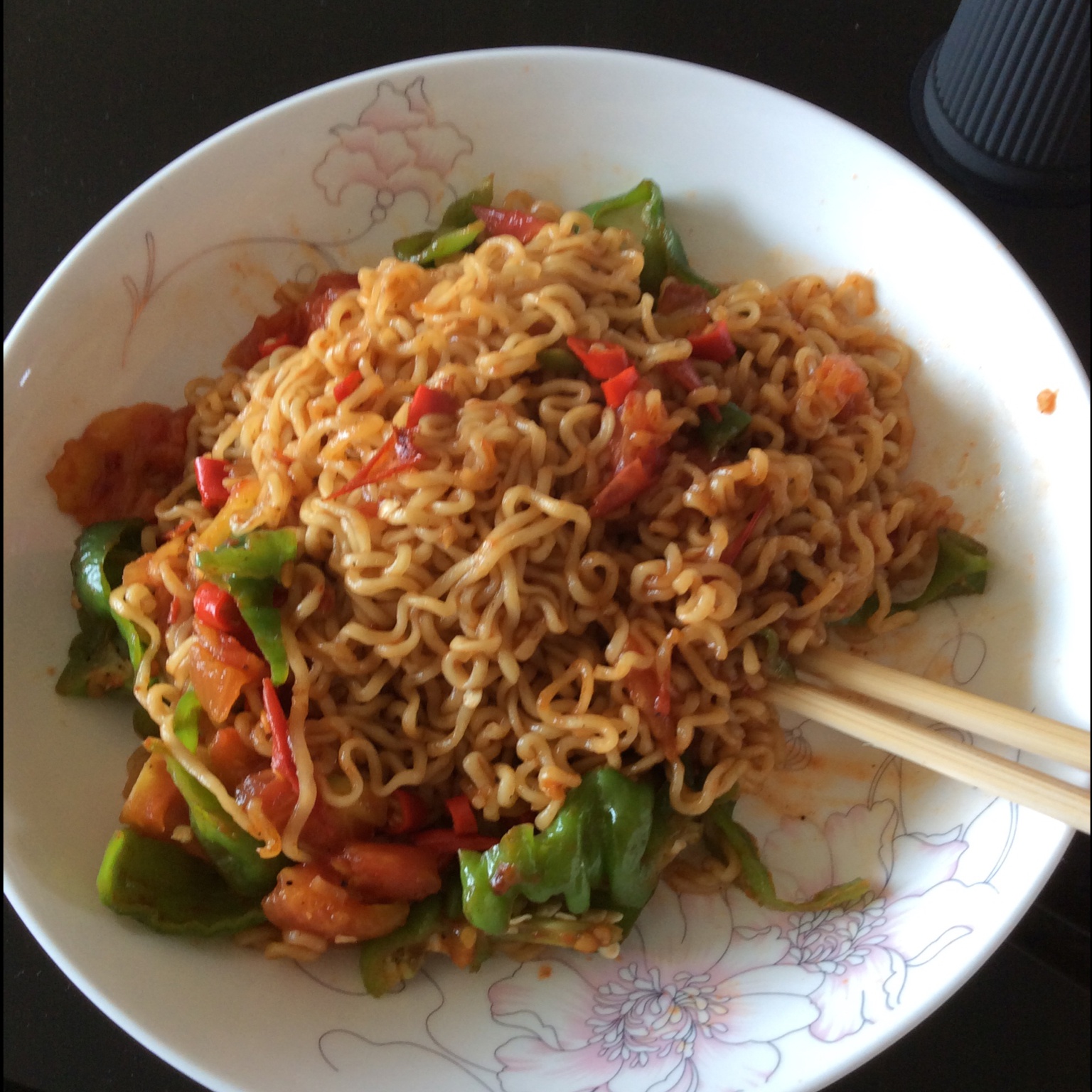 简单美味炒泡面