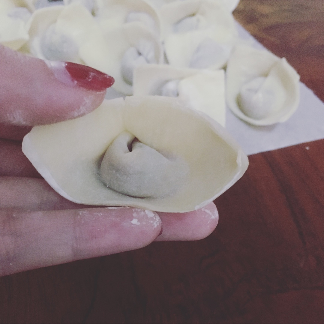 元宝馄饨的包法