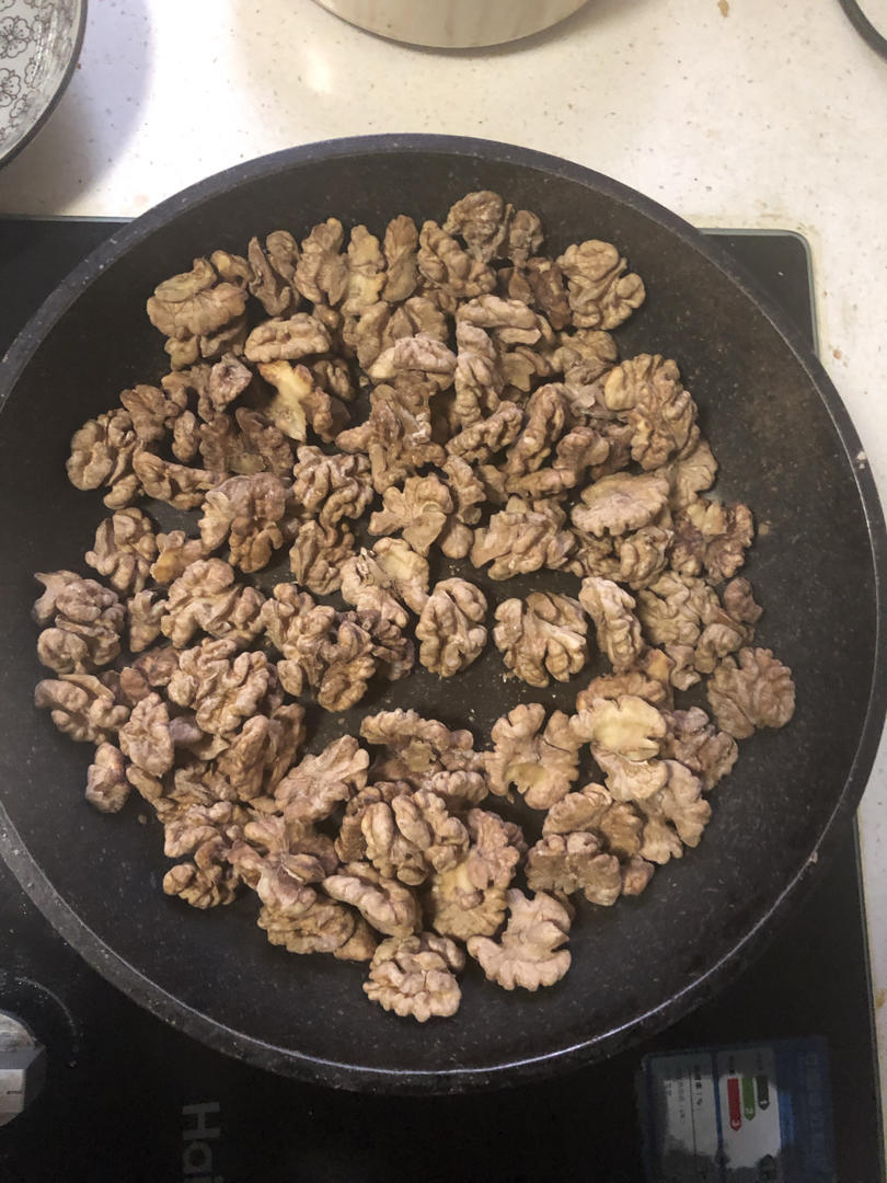 超级简单的椒盐核桃