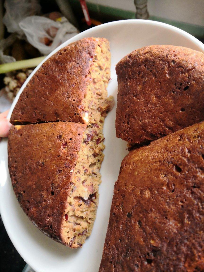 卿卿s做的电饭锅枣糕