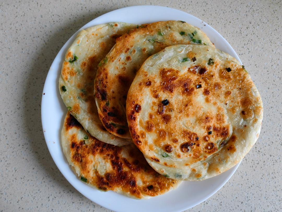 葱油饼（附外酥里嫩的技巧）